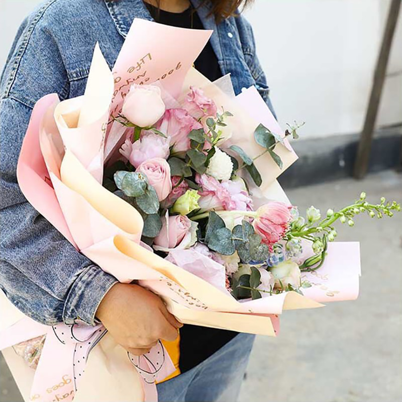MYHC-26 enkeltsidet guldsyet engelsk dekorationspapir til blomsterindpakning af koskind