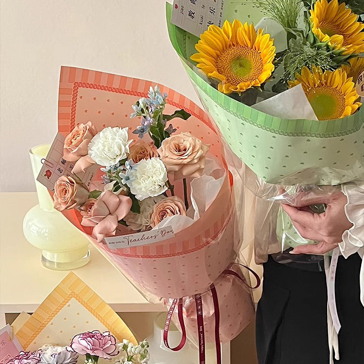 MYHC-65 Prinsessekjole Lys farve plastik blomsteremballagefilm