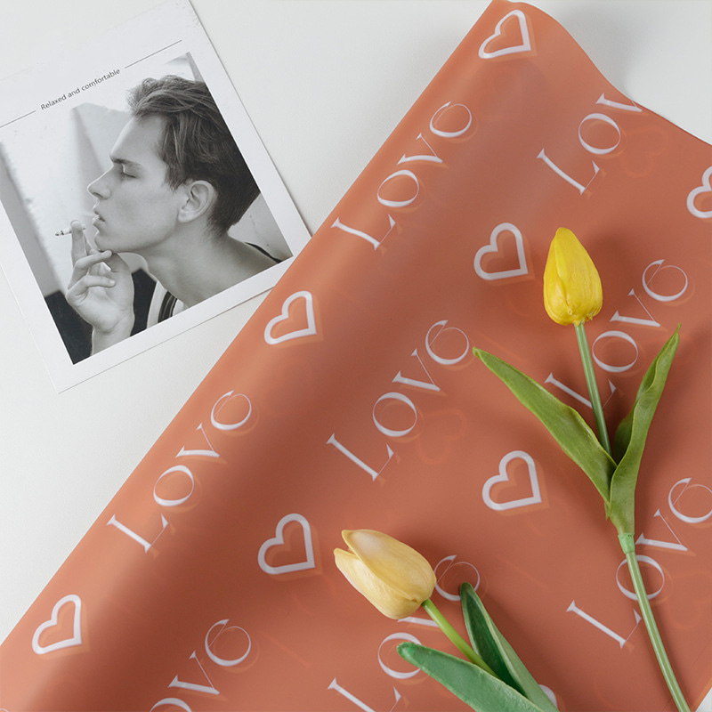 Kærlighedsbreve Print Design Blomsterindpakning Nossa-papir med vandtæt belægning Farverig